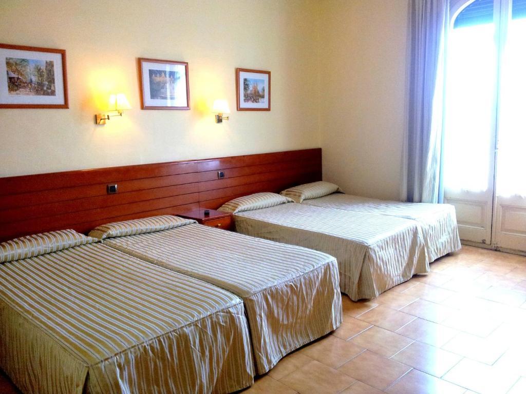 Hotel Toledano Ramblas Barcelona Zimmer foto